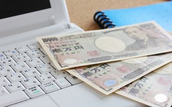 やりたいことがなかったら、お金を稼げる仕事をやることも１つの方法